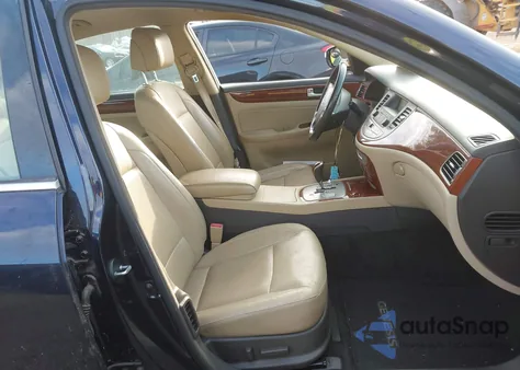 2012 Hyundai Genesis 3.8 z USA, uszkodzony, nr VIN KMHGC4DD2CU196817